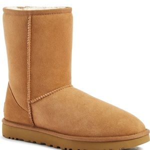 never worn before ugg boots